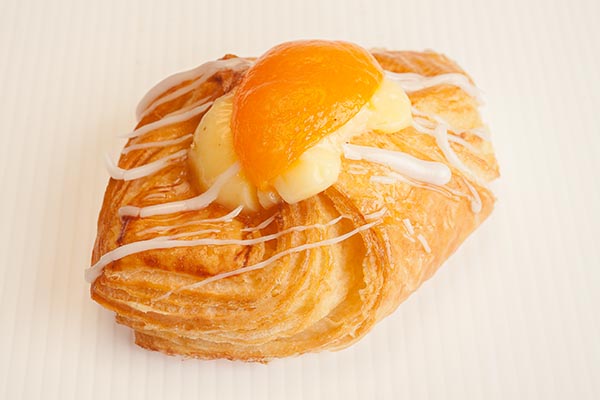 apricot-danish-mini